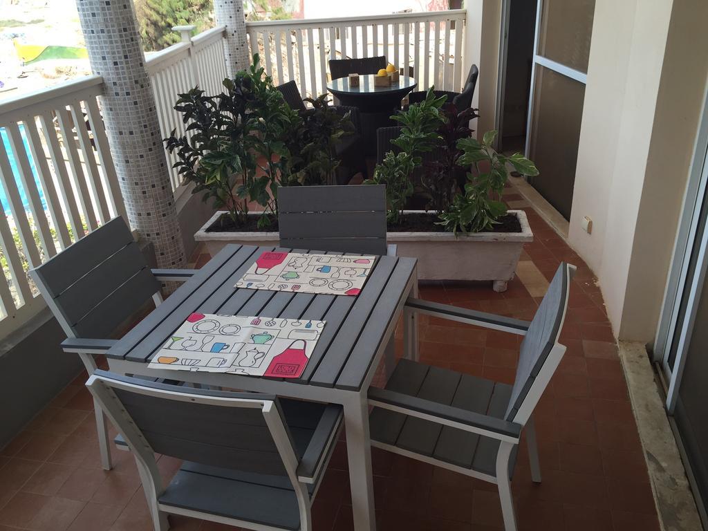 Chez Momar, Surf Trip Apartment Dakar Exterior photo