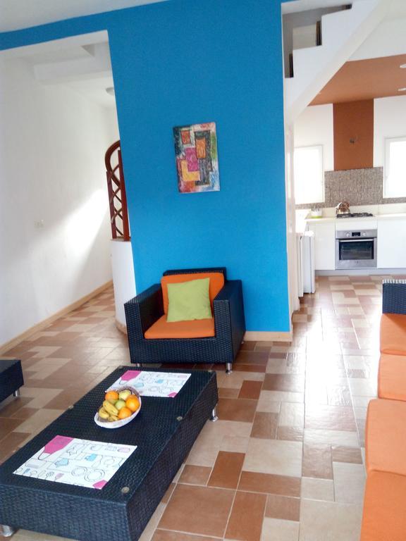 Chez Momar, Surf Trip Apartment Dakar Exterior photo